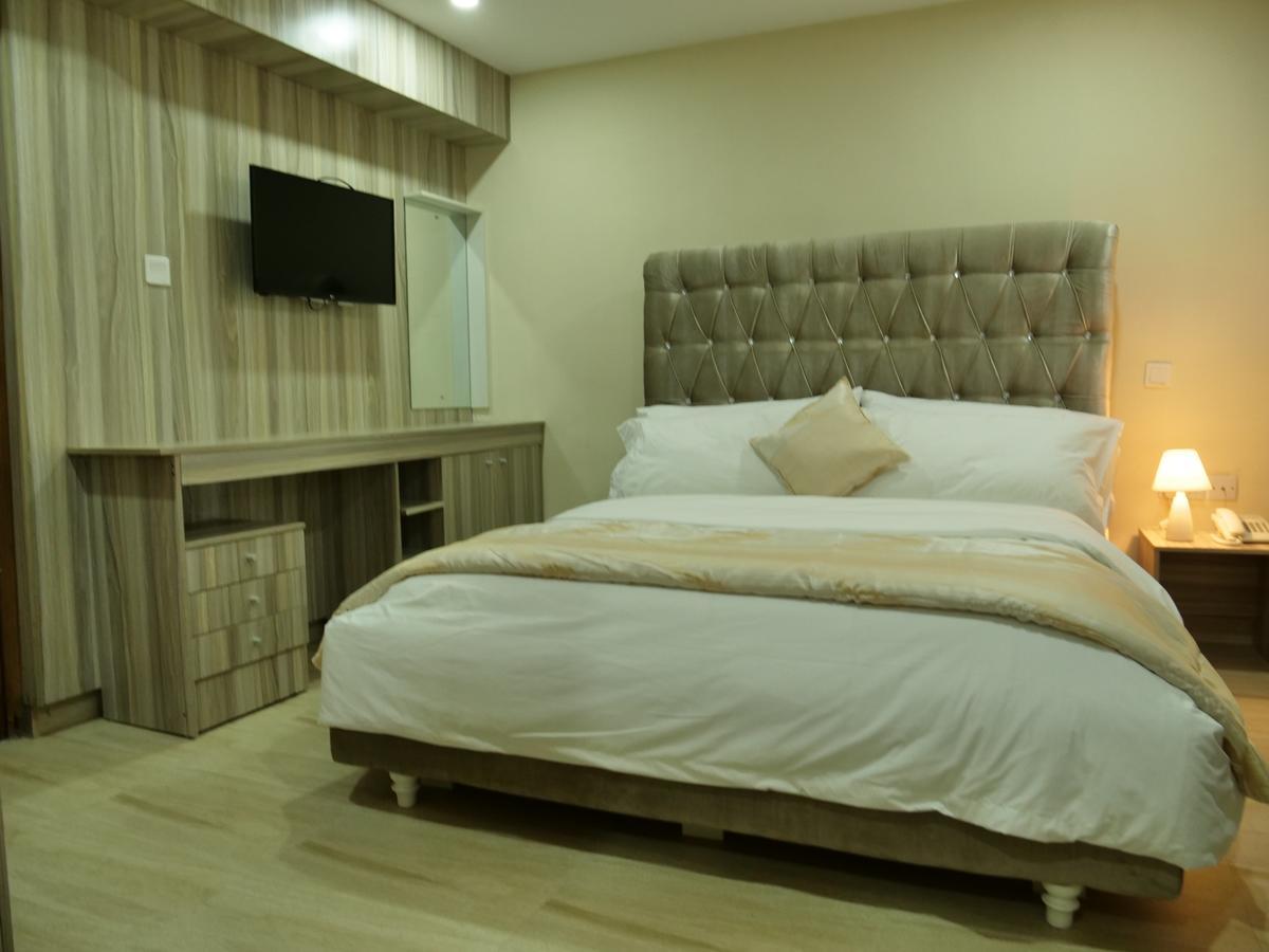 לגוס Alexia'S Place Hotel מראה חיצוני תמונה