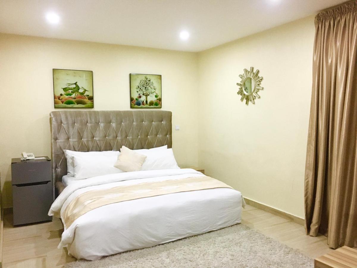 לגוס Alexia'S Place Hotel מראה חיצוני תמונה